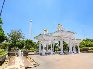 Heroes Monument