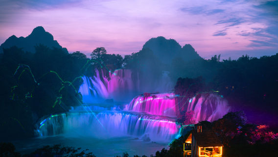Detian Transnational Waterfall Night Tour