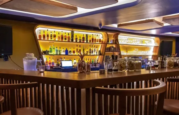 BAR43