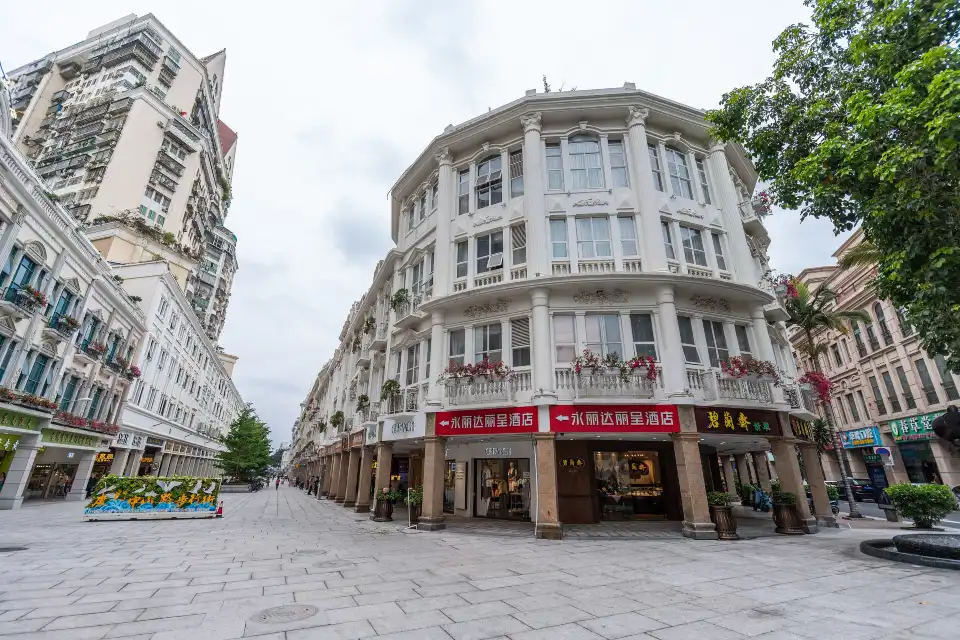 3_Zhongshanlu Pedestrian Street