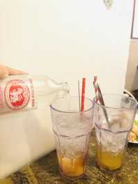 特色餐廳,附近街道充滿打卡點