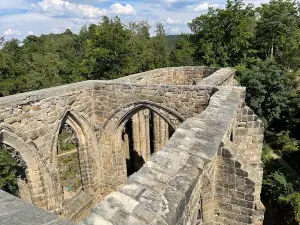 Burg und Kloster Oybin|Touristeninformation (Haus des Gastes)