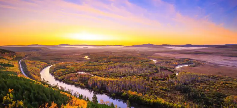 漠河にあるジュンイーホテルを検索