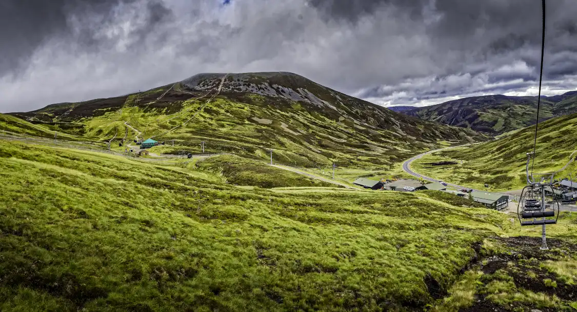 Hotels near Glenshee Ski Centre