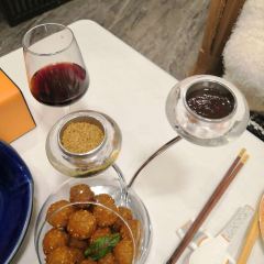 Chow Family Restaurant 여행 사진