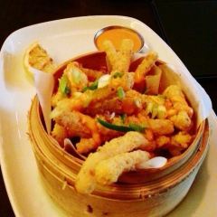 Metropolitan Grill 여행 사진