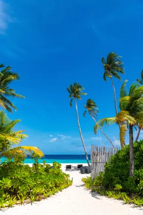 Отели рядом с достопримечательностью «Собор Святого Николая»