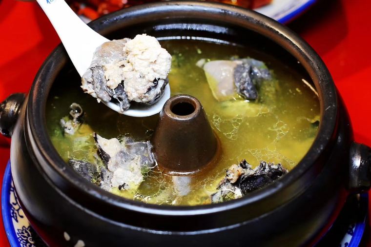 delicious Steam Pot Chicken