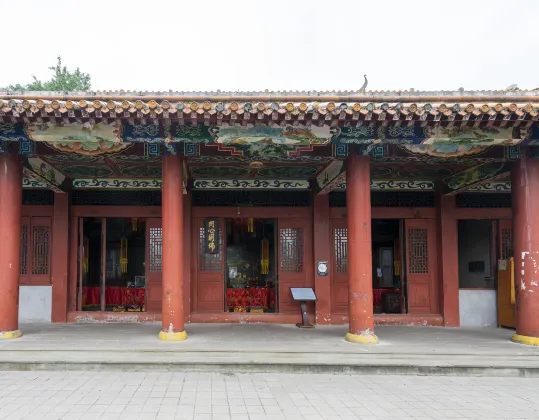 Shenxiangtang Riverview Art Hotel (Suining Dingsheng International Wanda Plaza)