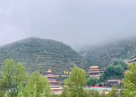 Kunlun Shengdu Zhamalong Fenghuang Mountain