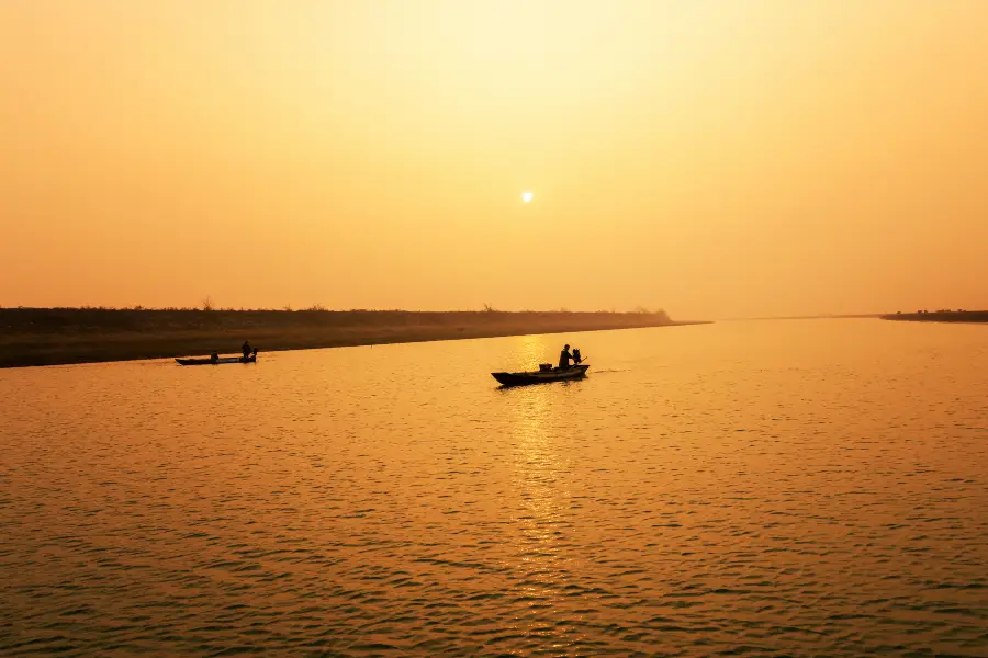 Shengjin Lake