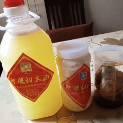 丽湖船菜馆·特色鱼头汤(古竹路店) User Photo