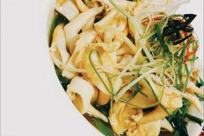 新李记海鲜骨头馆(闽江路店)