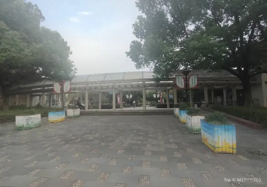 勝利公園