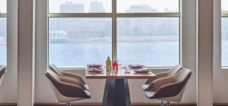 Nairu Restaurant @ First Nile Boat
