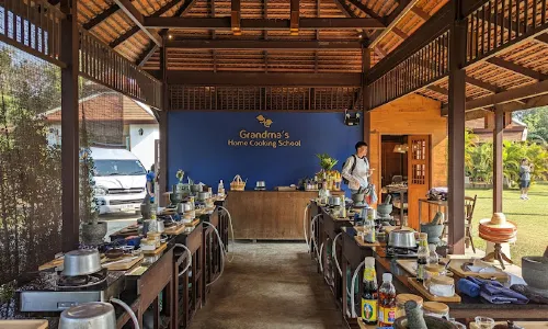 奶奶廚房(泰式料理烹飪廚藝學校)