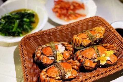 鼎鲜·蟹农渔水·阳澄湖大闸蟹(阳澄湖美人腿店)