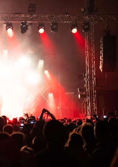 นีซ | The Weeknd: After Hours Til Dawn ทัวร์