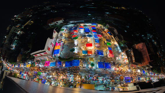 Wua Lai Walking Street