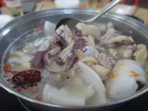 符记鸡饭店