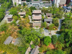Dongpo Temple (Former Residence of Dongpo), Baihe Peak