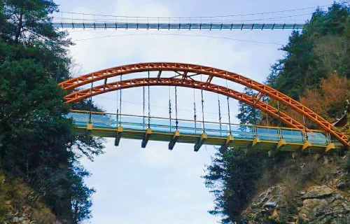 Eman Valley Glass Bridge