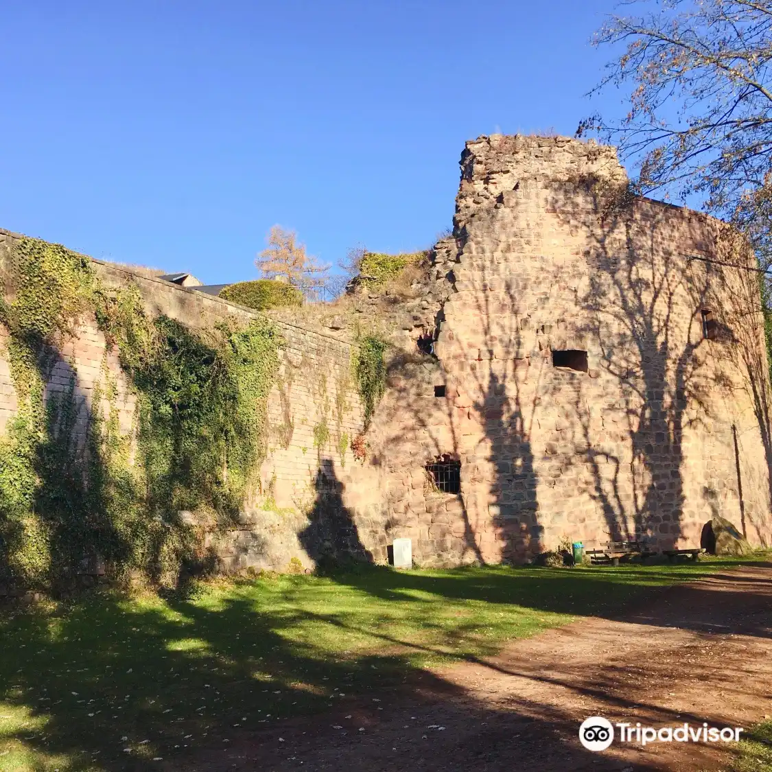 Hotels in der Nähe von Schlossruine Nanstein
