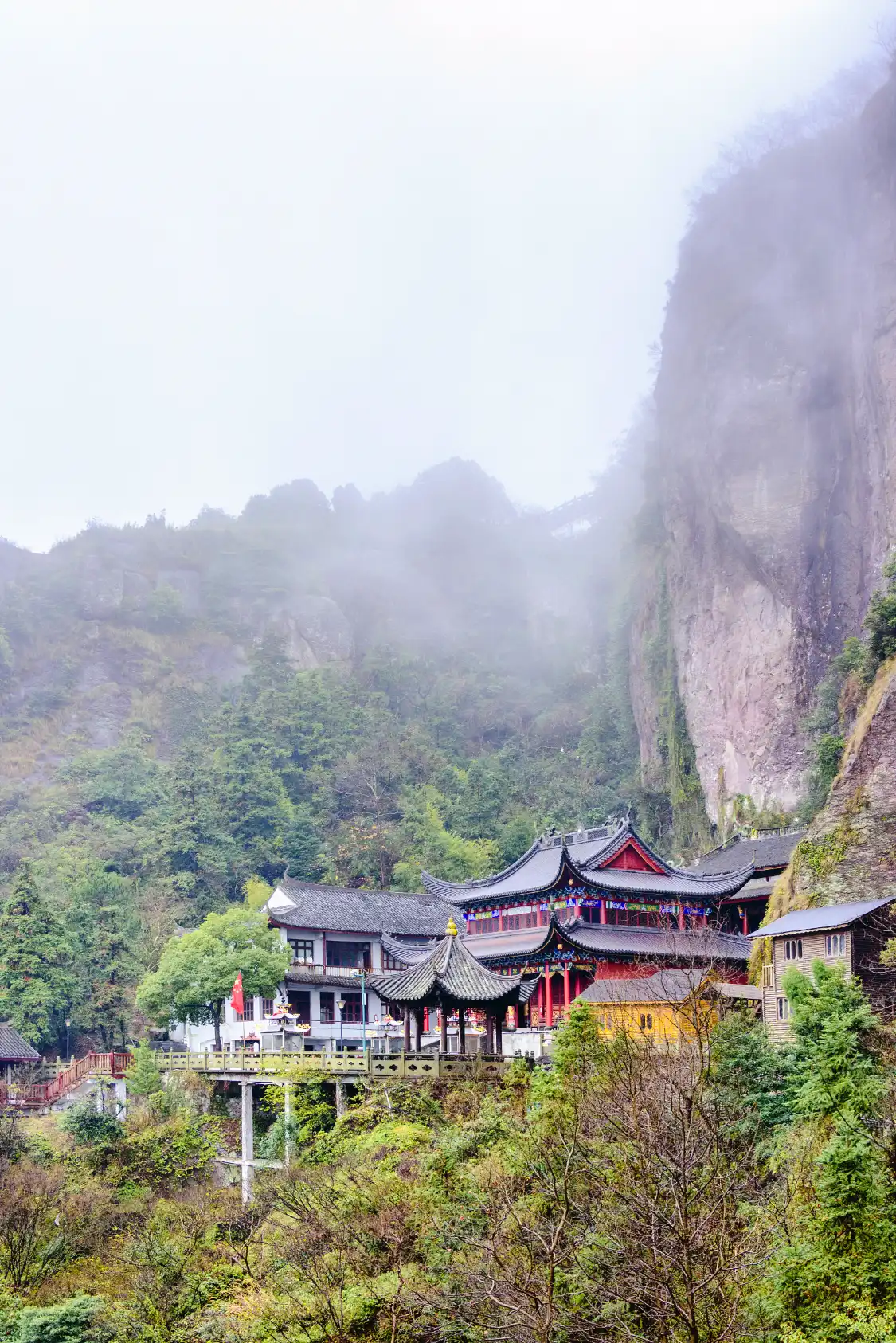 溫嶺方山景區附近的飯店
