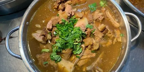 詔鑫號牛腩火鍋（二馬路店）