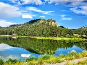 Trout Lakes Campground