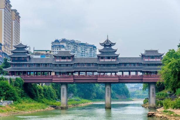 Enshi Shelter Bridge