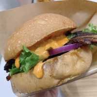 觀塘保家山Burger Saan