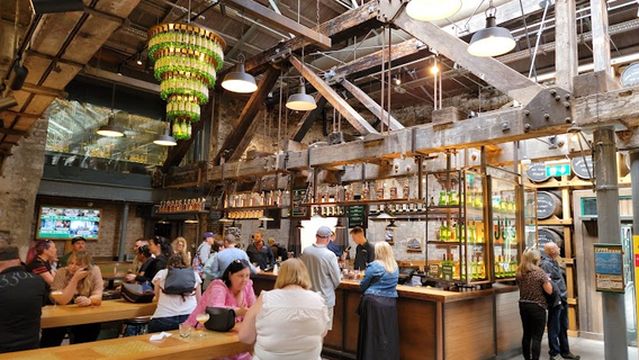 Jameson Distillery Bow St.