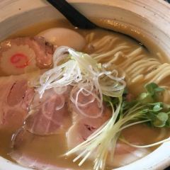 Menya Noroma User Photo