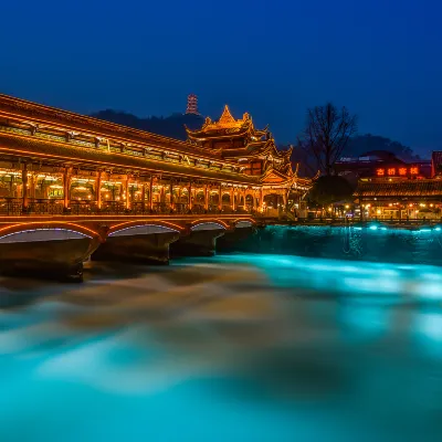 Các khách sạn gần Sichuan Technology and Business College (Juqing Road)
