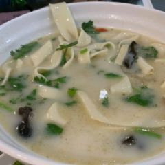 HENANSHIFU User Photo