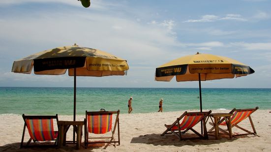 拉迈海滩是苏梅岛第二大海滩，在查汶海滩再往南约十几公里。如果