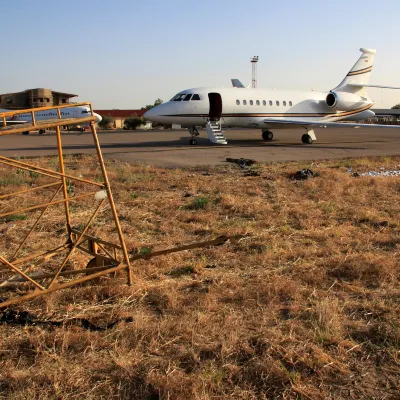 ンジャメナ⇒サール 飛行機