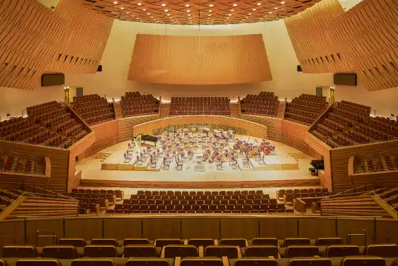 Hotels near Shanghai Symphony Orchestra