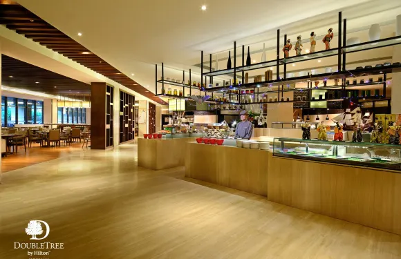 匯景希爾頓酒店西餐廳