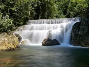 Xiling Xueshan Dafeishui Scenic Area