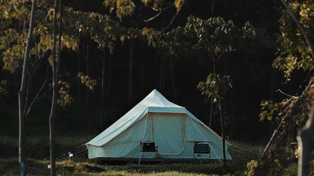 Camping in Longmen