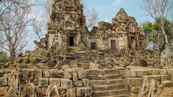 Ek Phnom