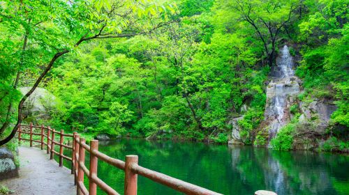 Tianlong Pool Scenic Area