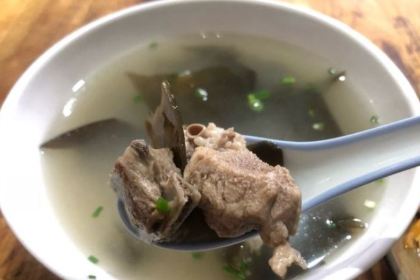 九九豆花馆(解放碑步行街店)