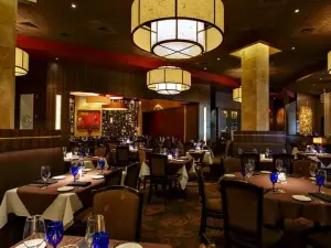 Perry's Steakhouse & Grille - Cinco Ranch