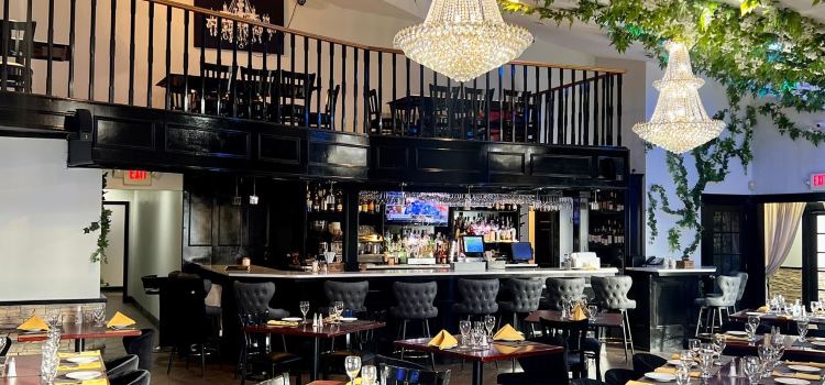 House 157 Restaurant & Bar