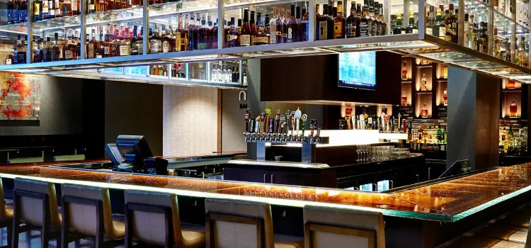 nFuse Restaurant, Bar & Lounge