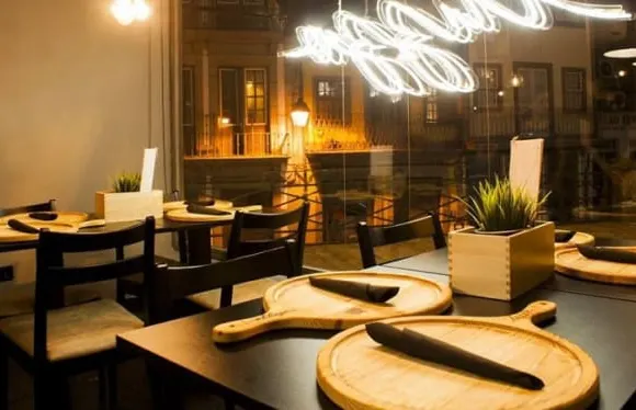 Pizzaria Luzzo Guimarães