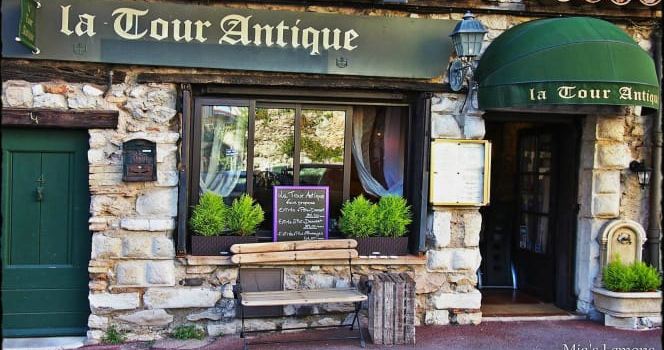 La Tour Antique